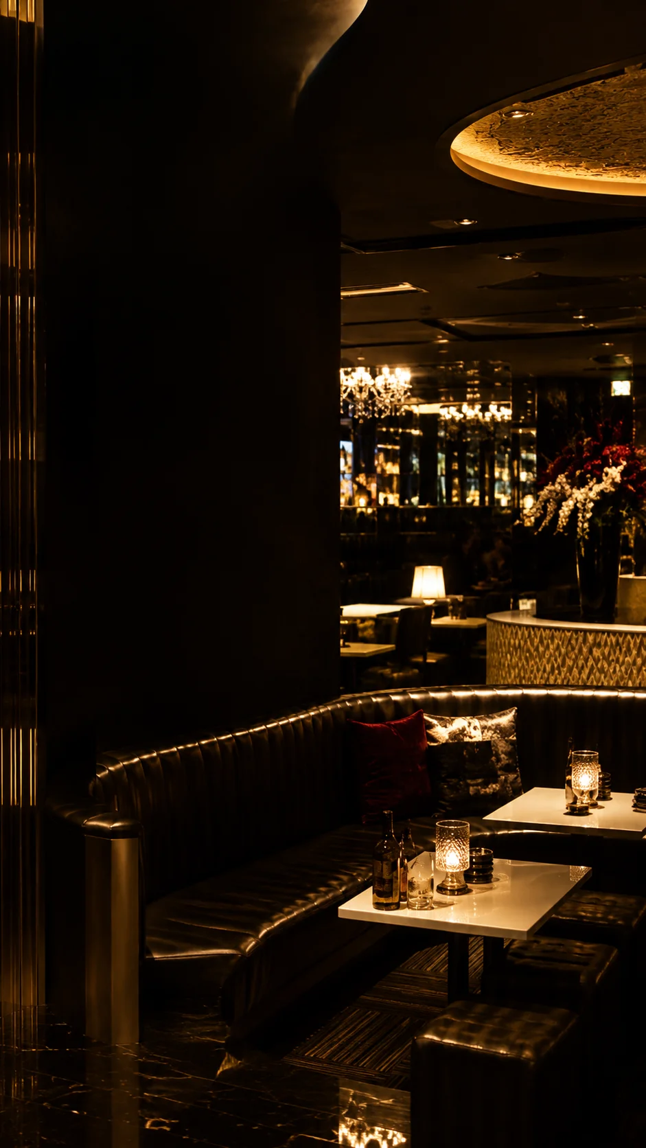 CLUB CREOLE の店内をイメージした落ち着いた空間