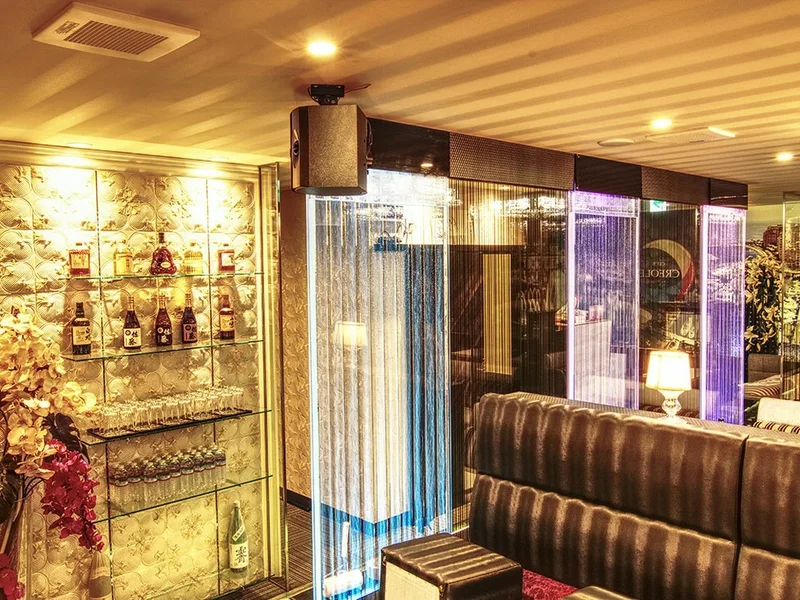 CLUB CREOLE 店内テーブル席